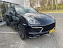 Porsche Cayenne 4.8 GTS Automaat Leer Navi PDC 23 inch Lm Velgen