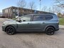 Dacia Jogger 1.8 hybrid 155 limited edition 7p. APPLE CARPLAY ANDROID AUTO / CLIMATE CONTROLE / PARKEERSENSOREN+CAMERA / CRUISE CONTROLE / NAVIGATIE.