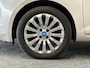 Ford Ka 1.2 TITANIUM X START/STOP AIRCO ELEKTRISCHE RAMEN VOOR RADIO/CD MISTLAMPEN VOOR 15" LICHTMETALEN VELGEN ZEER MOOI !! Brgl