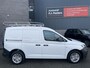 Volkswagen Caddy Cargo 2.0 TDI Comfort Airco - Apple carplay - Cruise control - Parkeersensor achter - Radio - Tussenschot volledig - Zijschuifdeur rechts - Stuur multifunctioneel - Start/stop systeem alu imperial  16 inch alu velgen betimering en kasten achterin