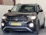Volkswagen T-Cross 1.0 TSI LIFE NAVIGATIE ADAPTIVE CRUISE CONTROL STOELVERWARMING APPLE CARPLAY/ANDROID RIJSTROOKSENSOREN ACHTERUITRIJCAMERA PDC ZEER MOOI !! 3010 DEK