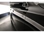 Volkswagen Tiguan 1.5 eHybrid R-Line Edition 272pk DSG Automaat, Panoramadak, Trekhaak, Adaptive cruise control, Stoelverwarming, Stuurwiel verwarmd, Elektrische achterklep, Parkeersensoren