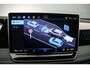 Volkswagen Tiguan 1.5 eHybrid R-Line Edition 272pk DSG Automaat, Panoramadak, Trekhaak, Adaptive cruise control, Achteruitrijcamera, Stoelverwarming, Stuurwiel verwarmd, Elektrische achterklep