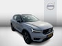 Volvo XC40 1.5 T4 Recharge R-Design Expression | Plug-in Hybrid (PHEV) | Panoramadak | Trekhaak | Lichtmetalen Velgen 19 inch | Achteruitrijcamera | Elektrische Achterklep | Keyless Entry | Navigatie | Apple Carplay | Android Auto | Cruise Control Adaptief
