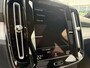 Volvo XC40 1.5 T4 Recharge R-Design Expression | Plug-in Hybrid (PHEV) | Panoramadak | Trekhaak | Lichtmetalen Velgen 19 inch | Achteruitrijcamera | Elektrische Achterklep | Keyless Entry | Navigatie | Apple Carplay | Android Auto | Cruise Control Adaptief