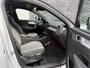 Volvo XC40 1.5 T4 Recharge R-Design Expression | Plug-in Hybrid (PHEV) | Panoramadak | Trekhaak | Lichtmetalen Velgen 19 inch | Achteruitrijcamera | Elektrische Achterklep | Keyless Entry | Navigatie | Apple Carplay | Android Auto | Cruise Control Adaptief