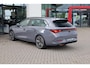 CUPRA Leon Sportstourer 1.4 e-Hybrid VZ Performance camera wegklapbare trekhaak elektrische achterklep safe & driving XL keyless acces 19" LMV zij airbags achter navigatie klasse III alarm side assist stoel en stuurwiel verwarming ACC dealer onderhouden