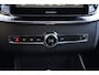 Volvo XC90 2.0 T8 Plug-in hybrid AWD Ultra Dark 455pk Panoramadak/Bowers&Wilkins/Luchtvering