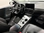 Hyundai Kona Electric EV Premium 64 kWh | SOH 96% | Leder | Carplay | Stoelverwarming/koeling