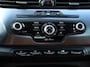 Alfa Romeo Giulietta 1.4 T Distinctive Automaat *Leder*Navigatie*Stoelverw.*