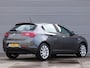 Alfa Romeo Giulietta 1.4 T Distinctive Automaat *Leder*Navigatie*Stoelverw.*