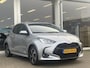 Toyota Yaris 1.5 Hybrid 115 Dynamic Comfort pack | Apple carplay | parkeersensoren | dode hoek detectie | stoelverwarming | stuur verwarming |