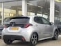Toyota Yaris 1.5 Hybrid 115 Dynamic Comfort pack | Apple carplay | parkeersensoren | dode hoek detectie | stoelverwarming | stuur verwarming |