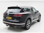 Volkswagen Touareg 3.0 TSI PHEV Elegance PANO LEER MEMORYSEATS TREKH