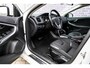 Volvo V40 1.5 T2 Polar+ | Standkachel | Achteruitrijcamera | LED Koplampen | Navigatie | Stoelverwarming | Parkeersensoren