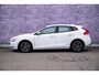 Volvo V40 1.5 T2 Polar+ | Standkachel | Achteruitrijcamera | LED Koplampen | Navigatie | Stoelverwarming | Parkeersensoren