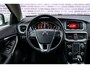 Volvo V40 1.5 T2 Polar+ | Standkachel | Achteruitrijcamera | LED Koplampen | Navigatie | Stoelverwarming | Parkeersensoren