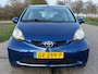 Toyota Aygo 1.0-12V 3-Drs Airco Audio/Apple Carplay Electric pakket LMV 14"Toerenteller Colorpakket Dealeronderhoud Apk 29/01/2027