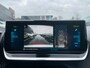Peugeot e-2008 EV GT-LINE 50 kWh|1/2 LEDER|NAVIGATIE|ANDROID AUTO/APPLE CARPLAY|CAMERA(360)|CRUISE+CLIMATE CONTROL|LANE-ASSIST|PDC