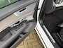 Volvo XC90 2.0 T8 Plug-in hybrid AWD Ultra Dark FACELIFT 455pk Luchtvering / Massage Stoelen / Bowers-Wilkins