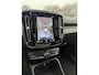 Volvo XC40 1.5 T5 Twin Engine Inscription | Plug-in Hybrid (PHEV) | Trekhaak | Panoramadak | Harman Kardon Audio | 360 Graden Camera | Verwarmde Voorruit | Elektrische Achterklep | Navigatie