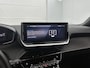 Peugeot 2008 1.2 Hybrid Allure 145pk Automaat | Adaptieve Cruise Control | LED | 17"LMV | Stoelverwarming | Climate Control | Camera Voor + Achter | Dodehoekdetectie | Apple Carplay/Android Auto |