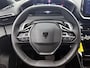 Peugeot 2008 1.2 Hybrid Allure 145pk Automaat | Adaptieve Cruise Control | LED | 17"LMV | Stoelverwarming | Climate Control | Camera Voor + Achter | Dodehoekdetectie | Apple Carplay/Android Auto |