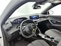 Peugeot 2008 1.2 Hybrid Allure 145pk Automaat | Adaptieve Cruise Control | LED | 17"LMV | Stoelverwarming | Climate Control | Camera Voor + Achter | Dodehoekdetectie | Apple Carplay/Android Auto |