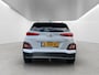 Hyundai Kona Electric 64 kWh 204pk Premium | Camera | Premium Audio | Carplay | Adaptive cruise control | Trekhaak | Dodehoek detectie | Head-up display | Keyless entry | Navigatie