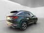 Hyundai Tucson 1.6 T-GDI 265pk PHEV Premium 4WD (299,- p/m Demo Deal!) | Leder | Carplay | Climate | Keyless | Navigatie | Elek. Klep | Full - Led | 360 Camera | KRELL Audio | Elek. Stoelen | 19" Lichtmetaal | Winterpakket | Stoelventilatie | Dodehoek Detectie