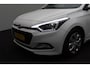Hyundai i20 1.0 T-GDI Comfort 2016 | Airco | Cruise Control | Navigatie | Parkeersensoren | Parkeercamera | Elektrische Ramen | DAB | Boekjes | 2 Sleutels | Nationale Autopas