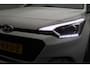 Hyundai i20 1.0 T-GDI Comfort 2016 | Airco | Cruise Control | Navigatie | Parkeersensoren | Parkeercamera | Elektrische Ramen | DAB | Boekjes | 2 Sleutels | Nationale Autopas