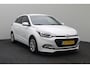 Hyundai i20 1.0 T-GDI Comfort 2016 | Airco | Cruise Control | Navigatie | Parkeersensoren | Parkeercamera | Elektrische Ramen | DAB | Boekjes | 2 Sleutels | Nationale Autopas