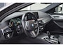 BMW 5-Serie Touring 520i High Ex. M-Sport | Pano | Leer | El. Trekhaak | OrigNL | NAP