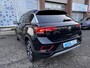 Volkswagen T-Roc 1.0 TSI 110pk Move Camera CarPlay LaneAssist Fabrieksgarantie