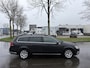 Volkswagen Passat Variant 1.4 TSI Highline BlueMotion 6-Bak 125 PK. Mooie en als nieuw rijdende auto !!! Zuinig en zeer betrouwbaar !! Alle keuringen toegestaan !