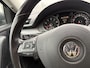 Volkswagen Passat Variant 1.4 TSI Highline BlueMotion 6-Bak 125 PK. Mooie en als nieuw rijdende auto !!! Zuinig en zeer betrouwbaar !! Alle keuringen toegestaan !