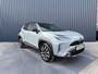 Toyota Yaris Cross 1.5 Hybrid 130 Launch Edition / Bi tone | Pano dak | Innovation Pack | Rijklaar!!