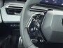 Peugeot E-3008 GT | Elektrische parkeerrem | Extra getinte achterste zijruiten en achterruit