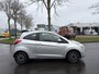 Ford Ka 1.2iCool&Sound 70 PK. UNIEK !!! Slechts 10.000 KM Origineel !! Ga je nooit meer vinden ! Eerste eigenaar.