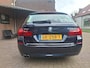 BMW 5-Serie Touring 528xi High Executive 245PK Trekhaak / Achteruitrij Camera / Cruise Controle / Stoelverarming / Navigatie /