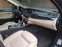 BMW 5-Serie Touring 528xi High Executive 245PK Trekhaak / Achteruitrij Camera / Cruise Controle / Stoelverarming / Navigatie /