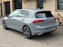 Volkswagen Golf 1.5 eTSI Style Nardo Grijs | Automaat | ACC