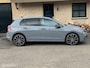 Volkswagen Golf 1.5 eTSI Style Nardo Grijs | Automaat | ACC