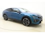 Peugeot 408 1.6 HYbrid GT 225 EAT8 First Edition Nappa Leer l AGR l Stoelverwarming- en Massage l Trekhaak l Camera l LED l 3D i-Cockpit l Adaptive Cruise Control l Climate control l Wireless Apple Carplay & Android Auto l