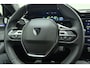 Peugeot 408 1.6 HYbrid GT 225 EAT8 First Edition Nappa Leer l AGR l Stoelverwarming- en Massage l Trekhaak l Camera l LED l 3D i-Cockpit l Adaptive Cruise Control l Climate control l Wireless Apple Carplay & Android Auto l