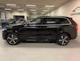 Volvo XC90 2.0 D5 AWD R-Design PANO/CAMERA/HUD/STUURVERW/GROOTONDERHOUD
