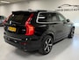 Volvo XC90 2.0 D5 AWD R-Design PANO/CAMERA/HUD/STUURVERW/GROOTONDERHOUD