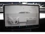 Tesla Model Y Long Range Dual Motor AWD 514pk Afn. trekhaak Navi Camera Leer Warmtepomp ACC Autopilot PDC Elektr. achterklep Stoelverwarmimg voor en achter Stuurverwarming Optie: Full Self-Driving Capability BTW auto