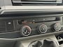 Volkswagen Transporter 2.0 TDI L1H1 Trekhaak Carplay Sensoren Voorruitverwarming Airco